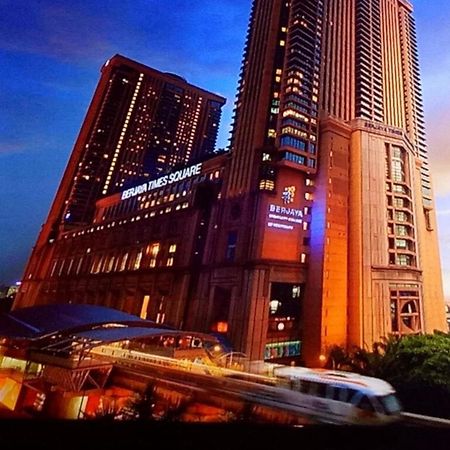 Апартаменты Times Square Kuala Lumpur By Luna Экстерьер фото