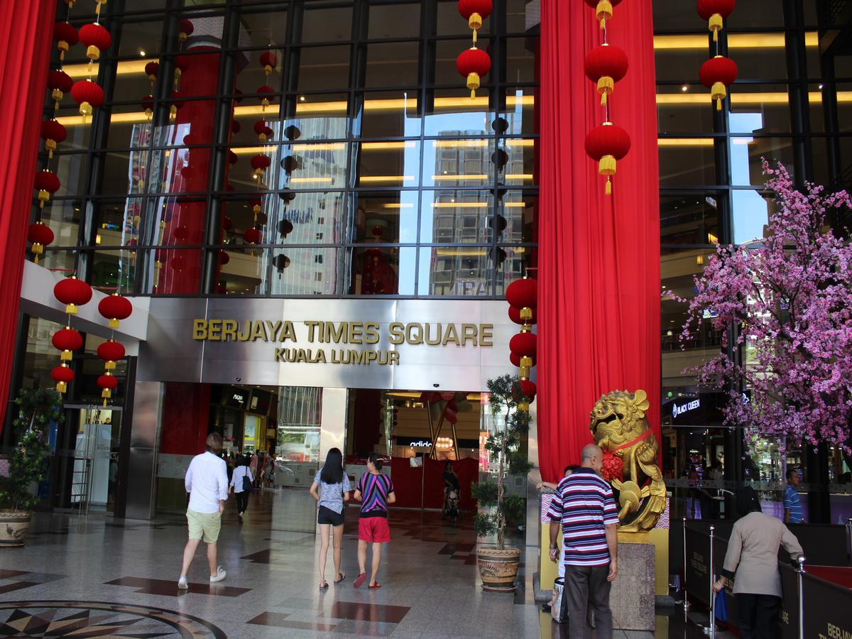 Апартаменты Times Square Kuala Lumpur By Luna Экстерьер фото